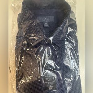 Men’s dress shirt. 2XL Joseph Abboud natural stretch fit long sleeve.